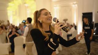 Yllka Kuqi Kendon Me Gjithe Zemer Per Çiftin E Ri❤️ - Dasma Shqiptare 2023