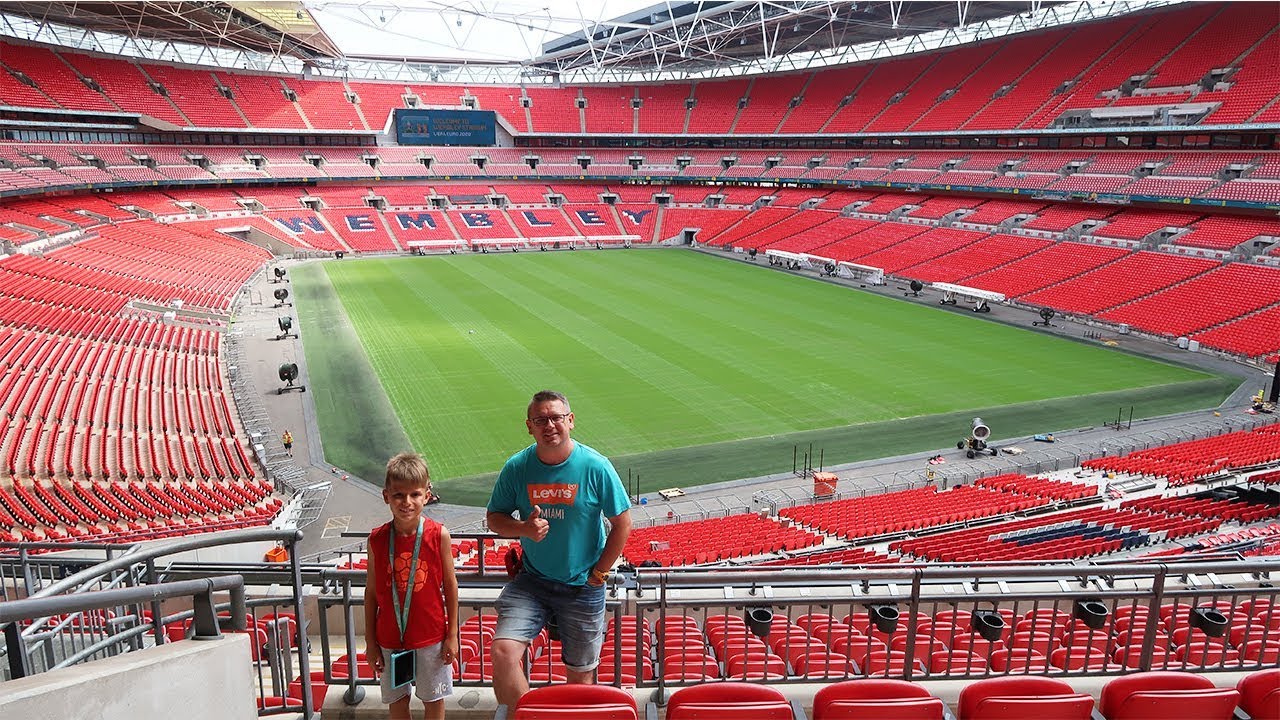 Wembley arena. Стадион Уэмбли в Лондоне. Стадион Уэмбли Лондон (Wembley Stadium). Стадион Уэмбли 2023. Уэмбли 2003.