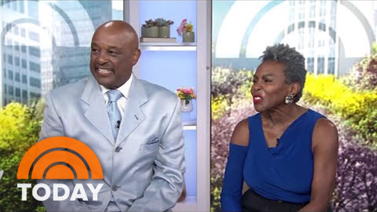 Relationship Experts Break Down Keys To A Successful Marriage - YouTube