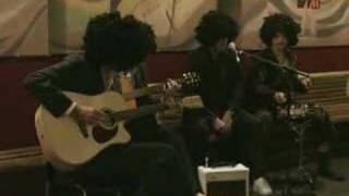 Video thumbnail of "Ghinzu - Do You Read Me? (Acoustic)"