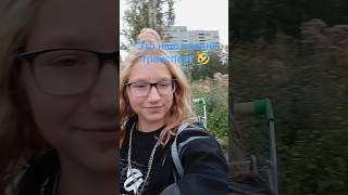 забылась моя маленькая мечта делать маникюр и кстати мы хотим записать новую песню 1