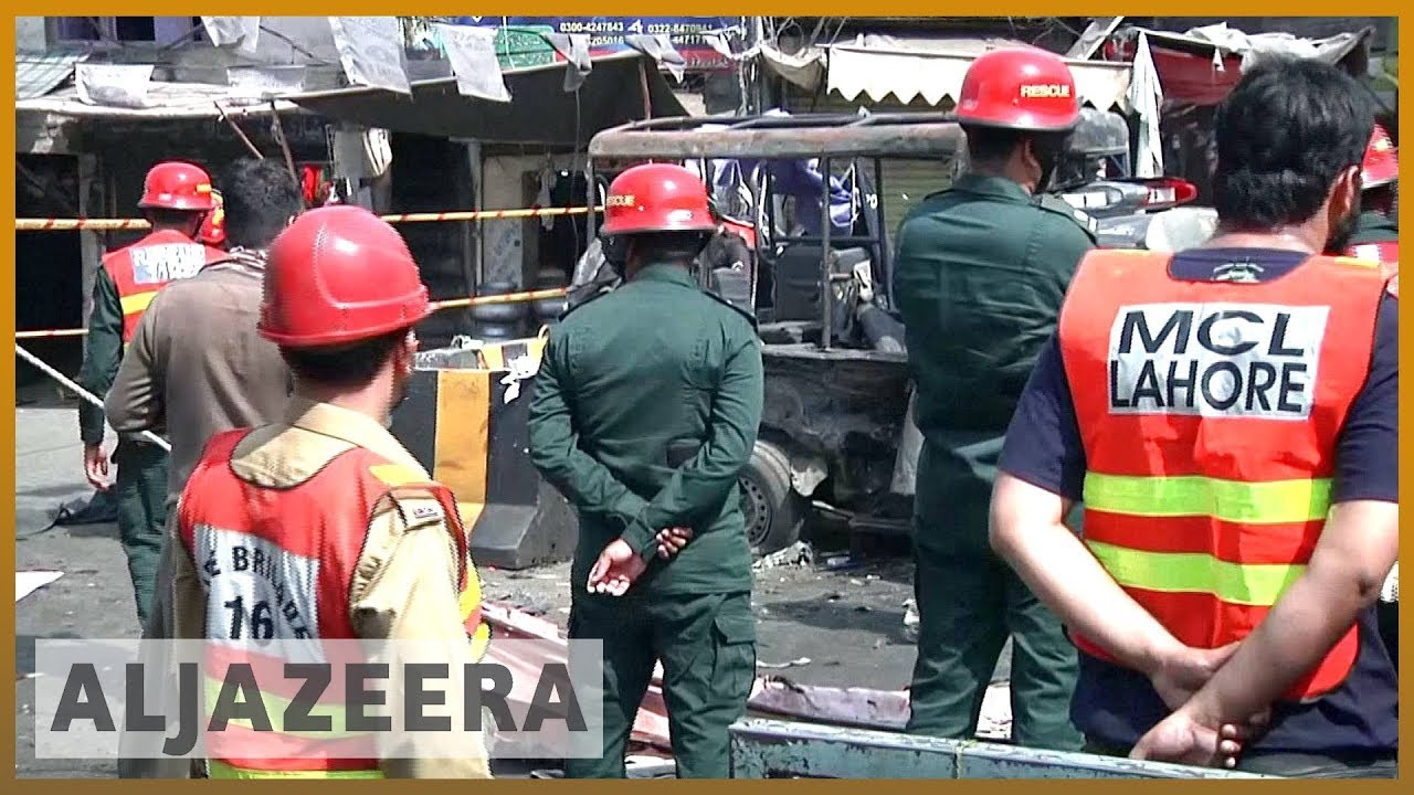 🇵🇰 باكستان: انفجار قرب ضريح صوفي رئيسي في لاهور | الجزيرة الإنجليزية