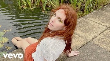 Elanor Moss - Cosmic Memory (Official Music Video)