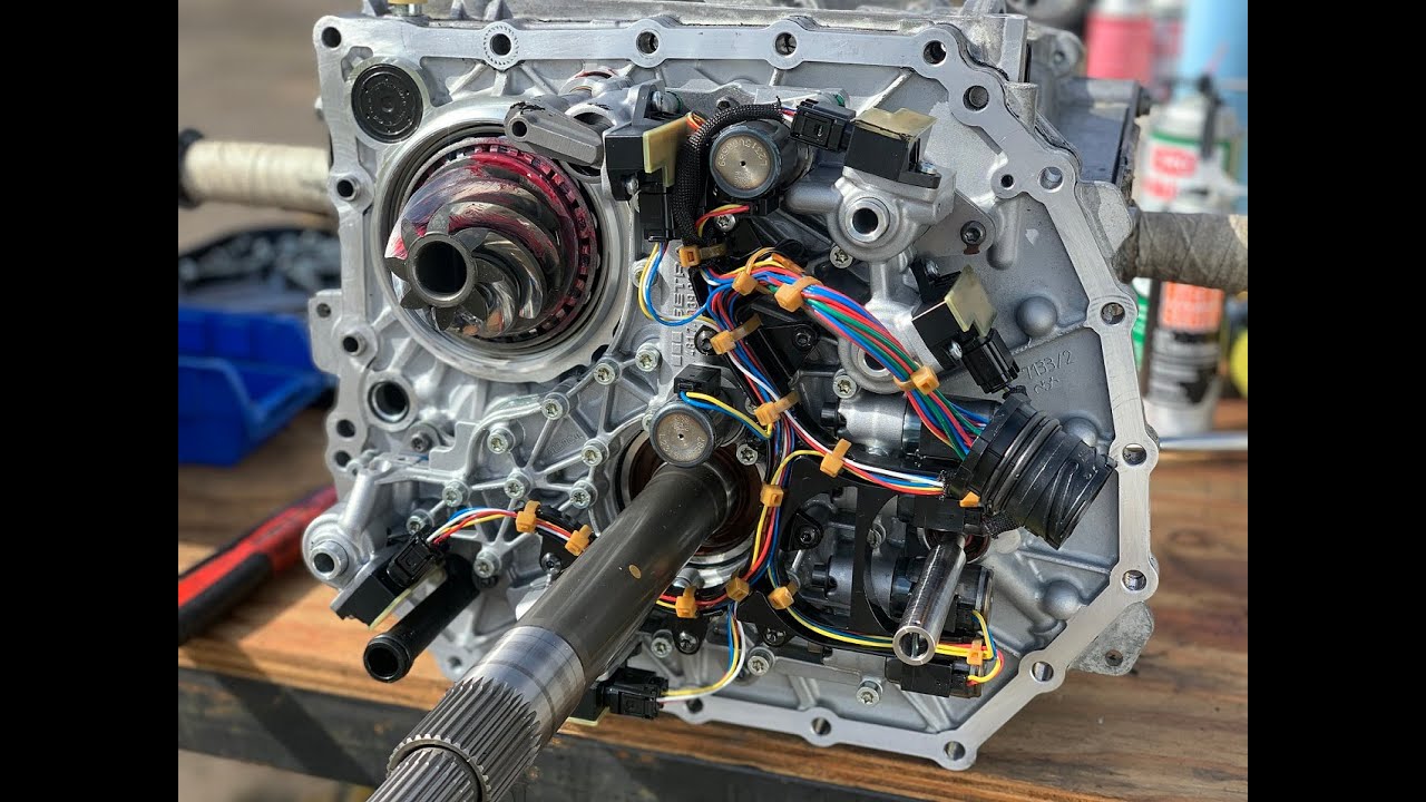 Ferrari FF 7DCT gearbox repair and installation, McLaren 720S exhaust