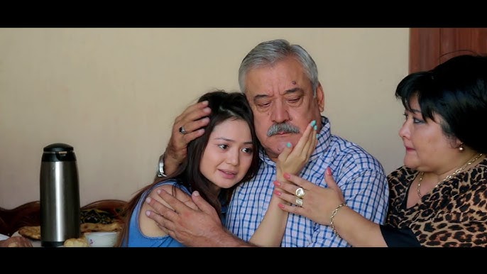 Men oyogimni ayolning oyogiga tiqdim