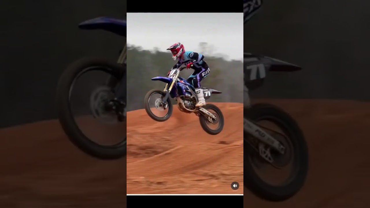 Cole Thompson laying down some lap times.