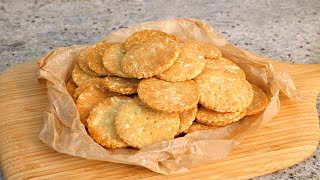 How to make keto vegan cheese crackers (with oat fibre option)