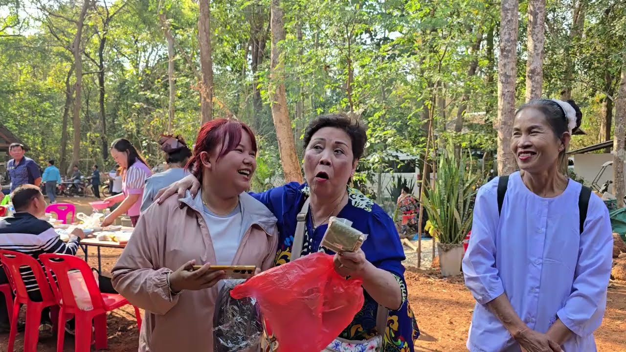 อาอี๊เซอร์ไพรส์แอดมินแอร์