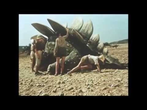 Video: Crash Filmov V Sovietskych Filmoch - čo Sme Si Nevšimli V Našich Obľúbených Filmoch