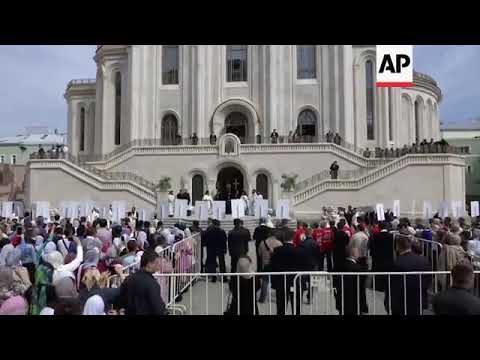 Video: Pada Imej Baru Gereja Rusia