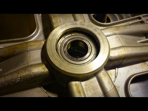 Как заменить подшипники в стиральной машине Ariston AVSL 129 Как заменить подшипники в стиральной машине Ariston AVSL 129