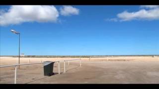 Video-Miniaturansicht von „Nullarbor - Lower Plenty“