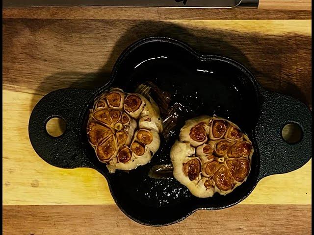 Roasted garlic in a cast iron device : r/castiron