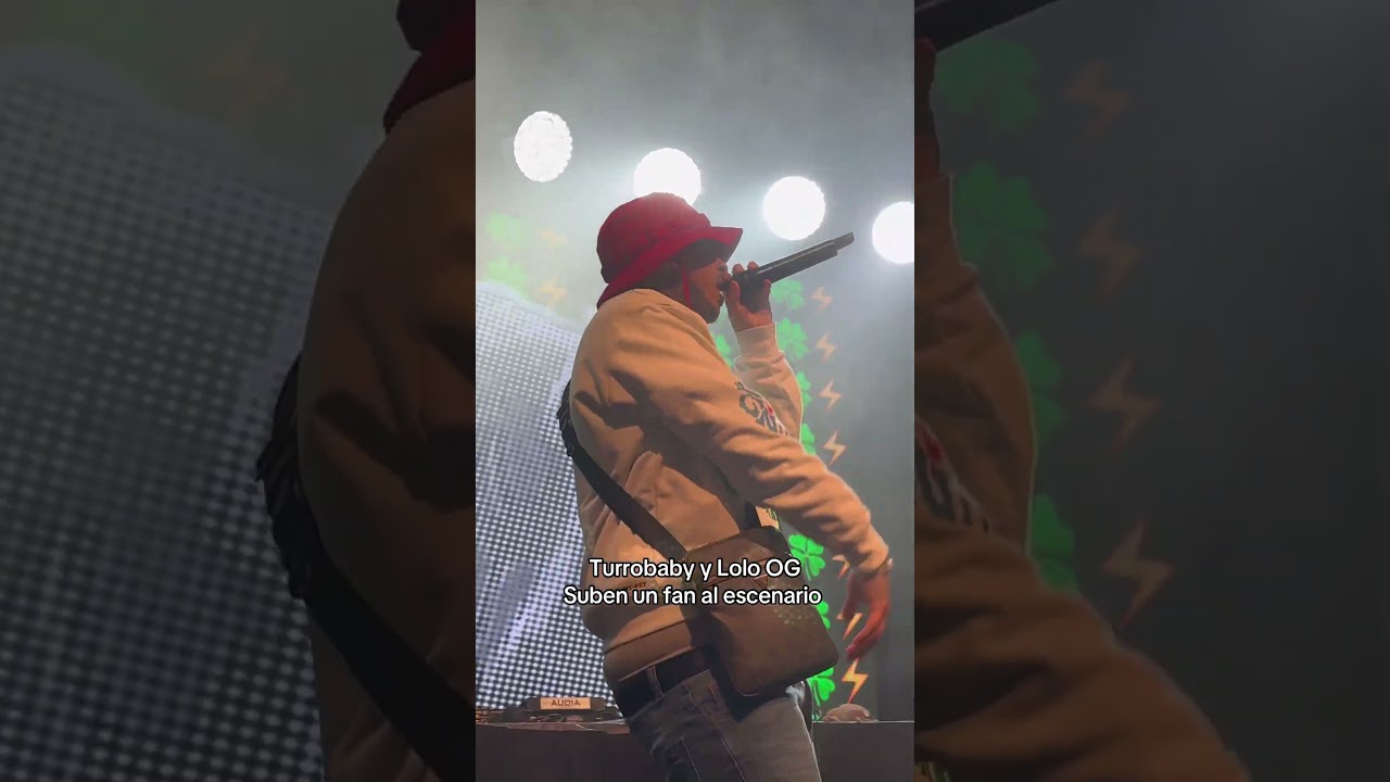 Turrobaby y Lolo OGSuben un fan al escenario