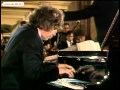 Capture de la vidéo Zoltán Kocsis Performs Adagio From Mozart's Piano Concerto No. 23