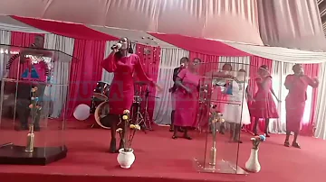 Luganda Praise || Afanana Yesu Taliyo #Subscribe #Watch & #Share