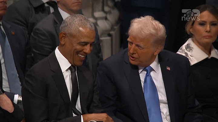 Top News - Trump ‘flirton’ me Obamën / Videoja bëhet virale: Nuk e dija që më pëlqente!