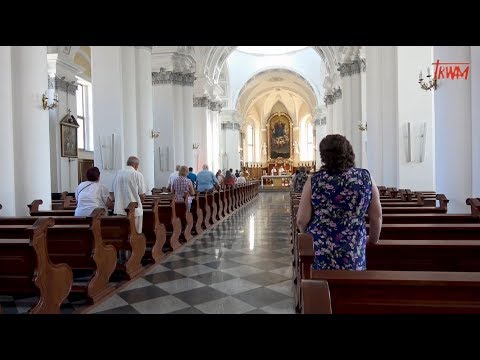 Wideo: Jak nazywają się katolicy?