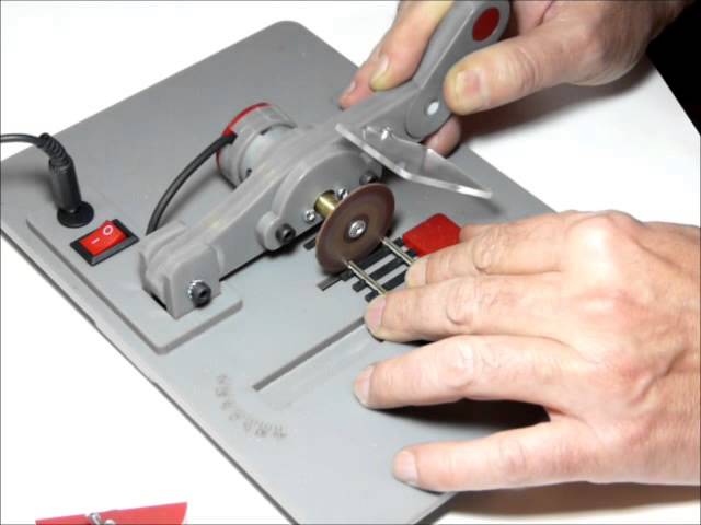 Proses PTC-200-PS Train Track Metal Rod Precision Electric Cutter with UK PSU Proses PTC-200-PS Train Track Metal Rod Precision Electric Cutter with UK PSU