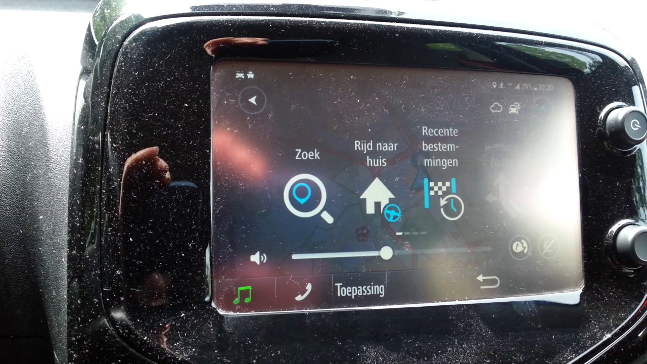 Tomtom Go Mobile Via Mirrorlink On Aygo Youtube
