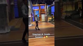 Stephen A. Hoopin Via Adrian Wojnarowskix
