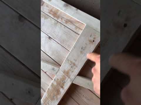 how-to-build-your-own-barn-door-for-$40