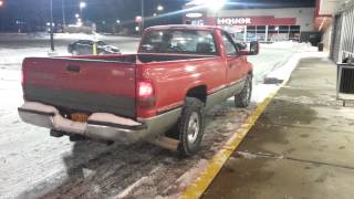 1995 Dodge 2500 Cummins 5.9 Straight Piped