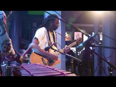 Yi Otili Yima - Erik Beck's - Erik Beck's Music - Acoustic Live