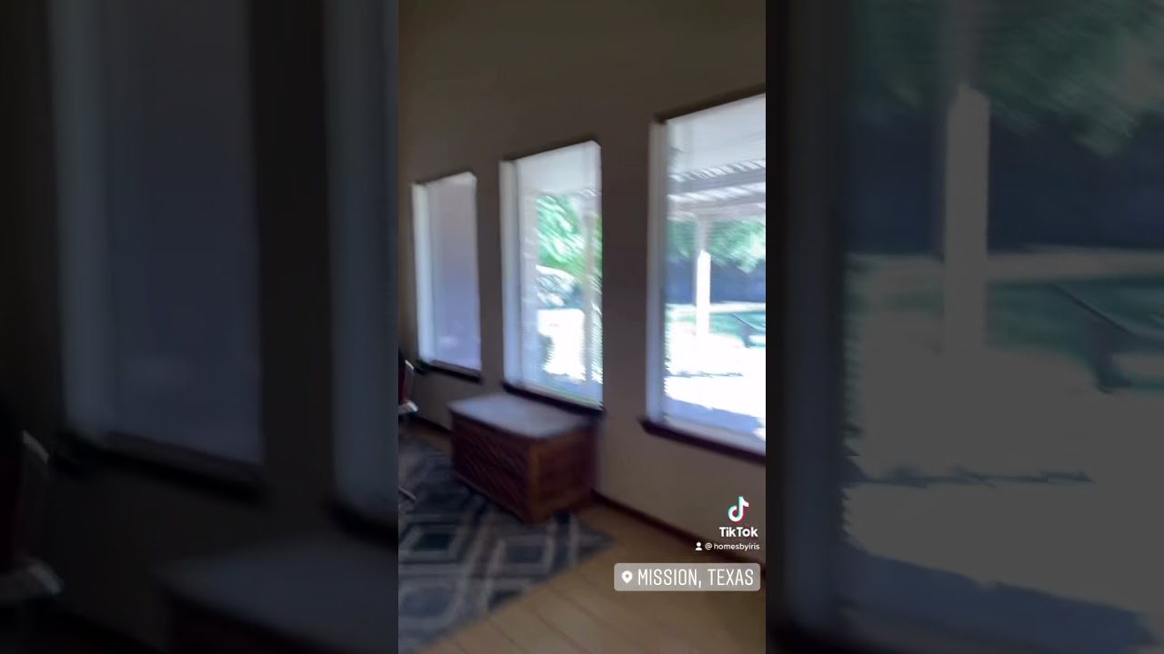 House For Sale in Mission, TX 78572 🤩