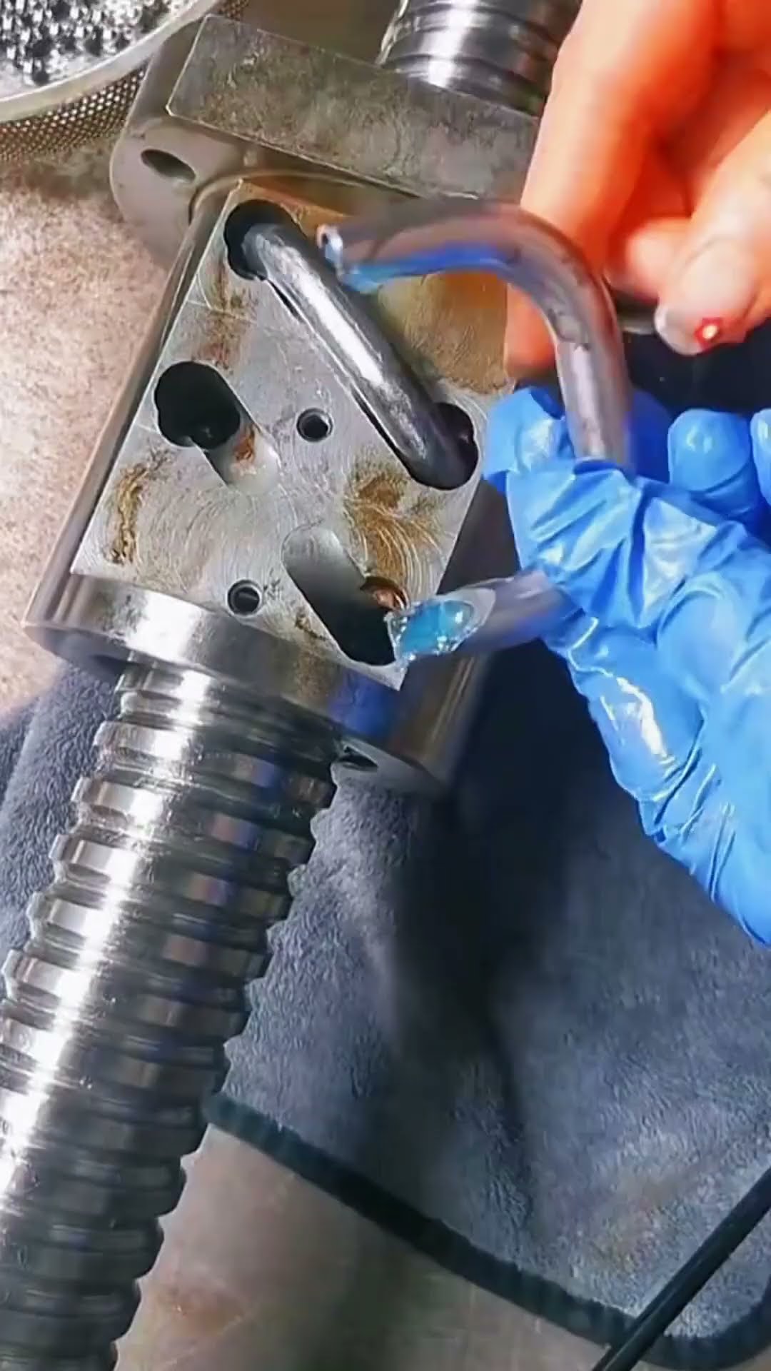 Ball screw repair process- Good tools and machinery make work easy