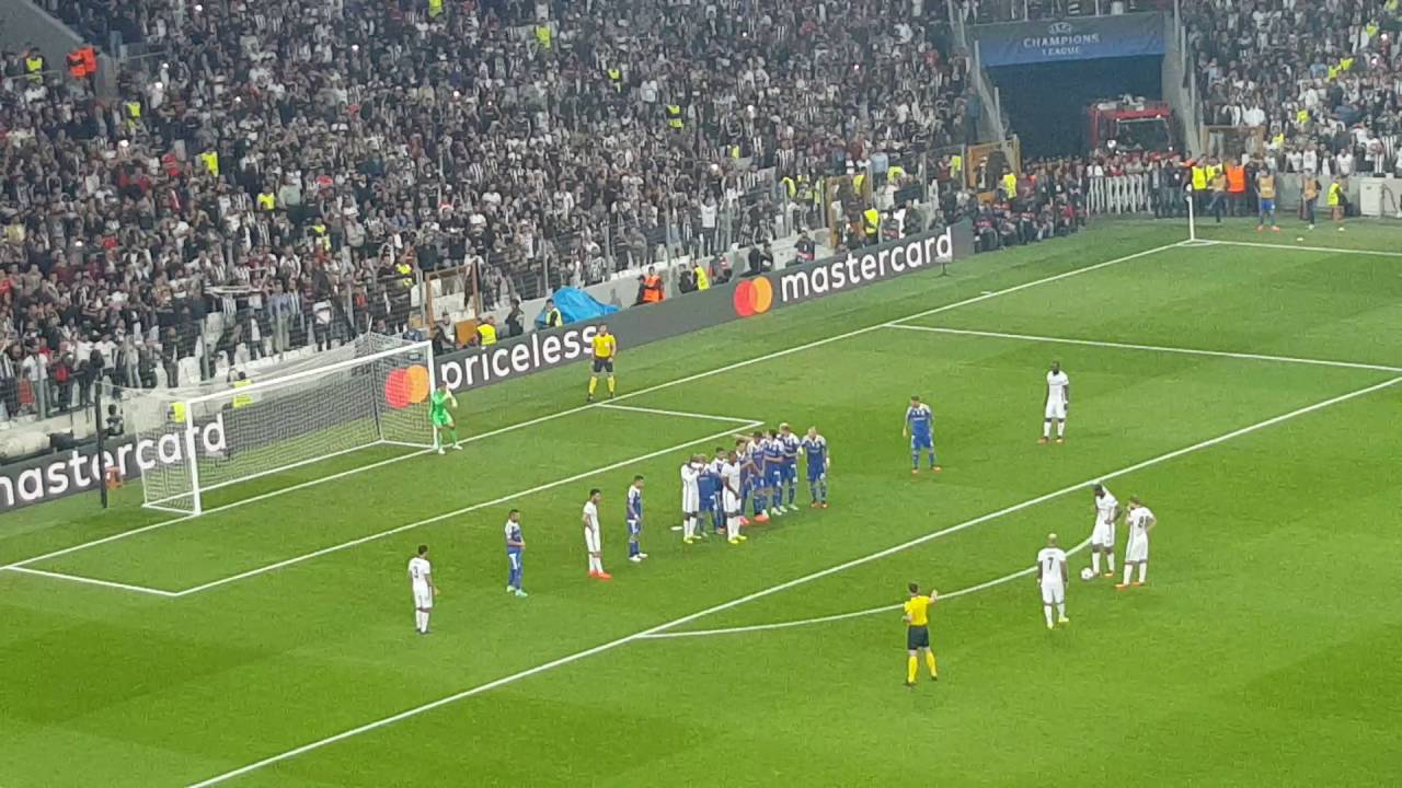 Quaresma Goalll Besiktas Vs Dinamo Kiev Vodafone Arena First Champions League Goal Youtube