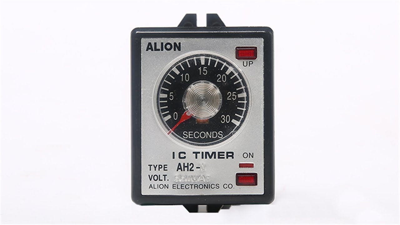 AH2 Multi range analogue timer