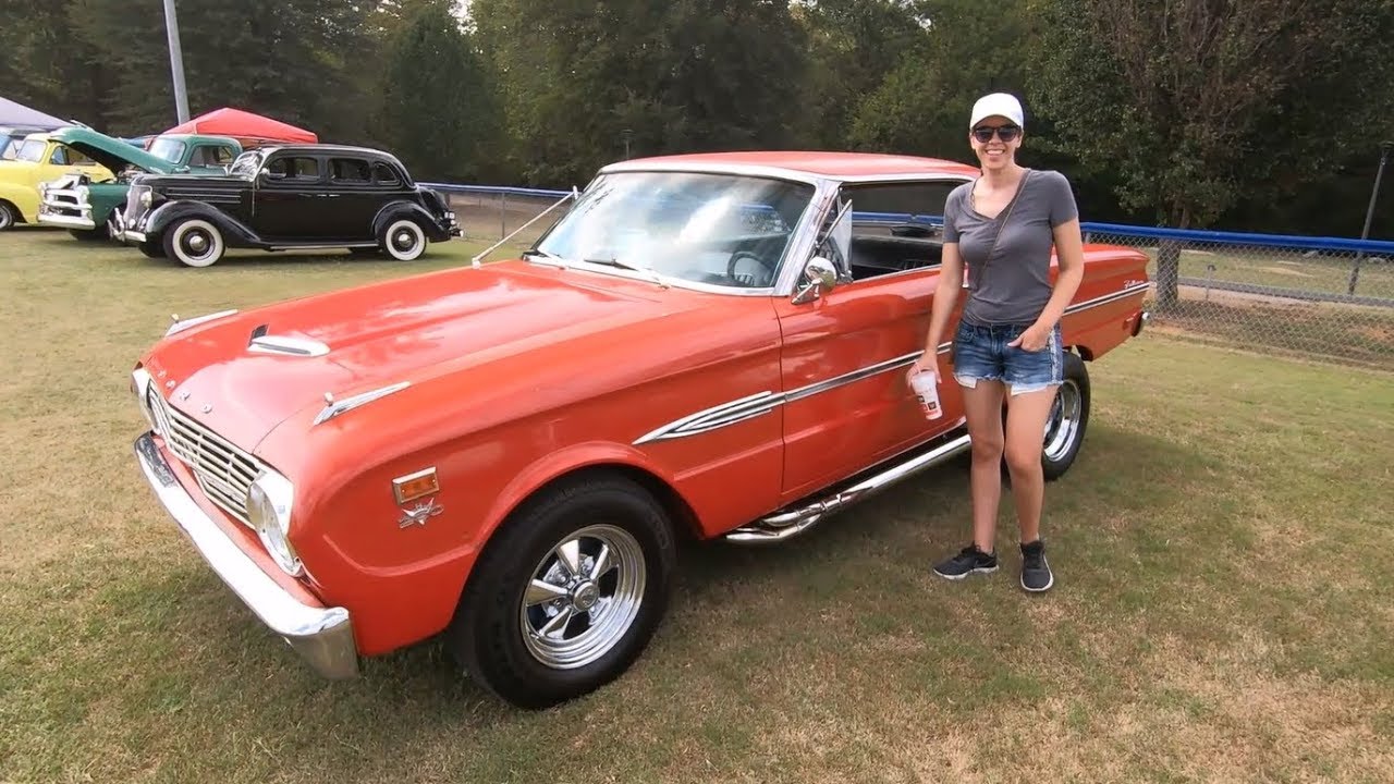 2019 Moody Alabama Oktoberfest Fall Festival & Car Show Giant Llamas