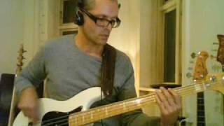 I Should Have Loved Ya - Narada Michal Walden - bass play along chords