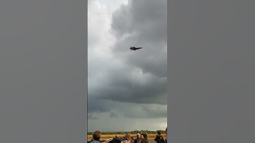 Thumbnail of F35 SUPER SONIC BOOM! And goes through the sound barrier!