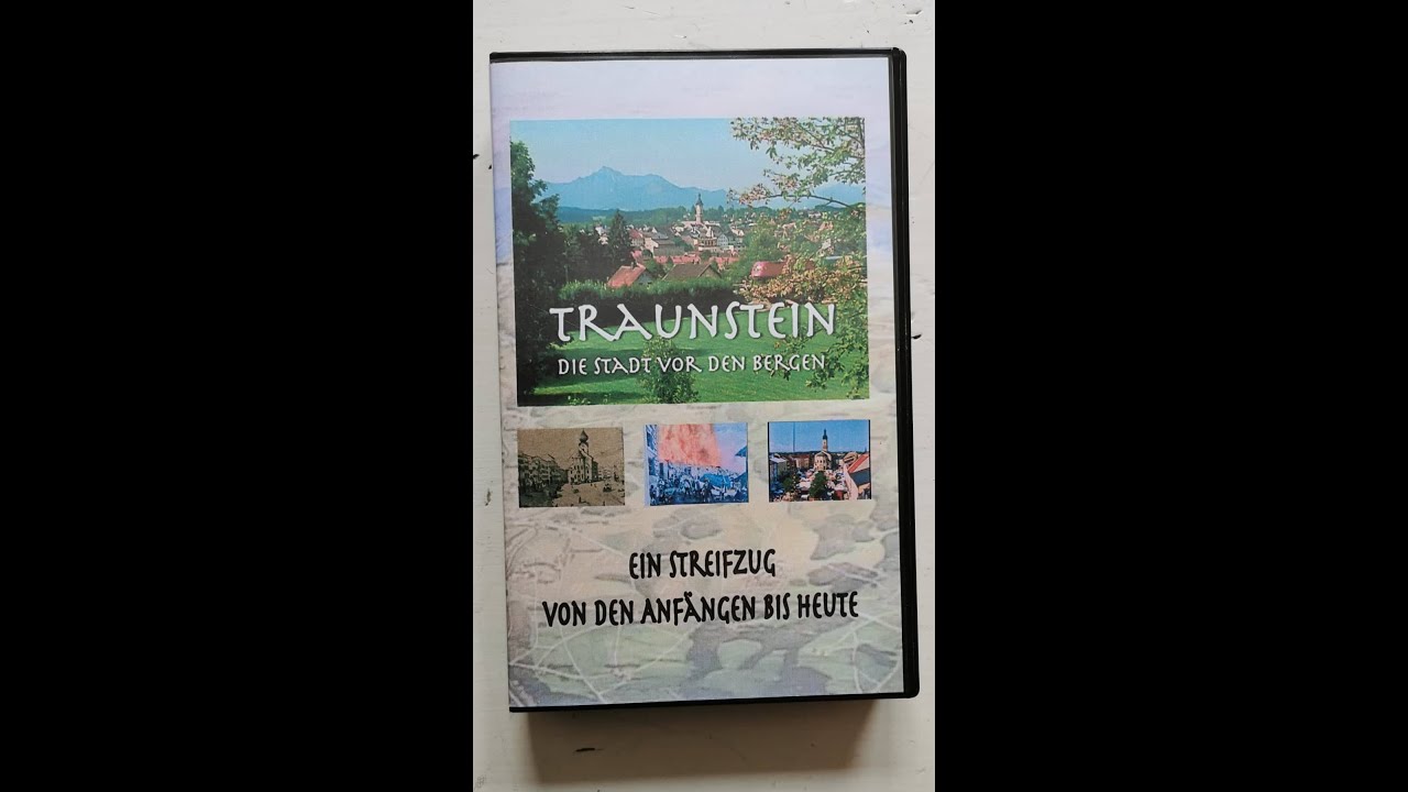 Traunstein Die Stadt vor den Bergen