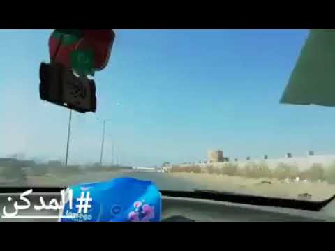 الحوثي مهزوم شاهدو مدخل الحيده لايوجد حوثي على طول الخط