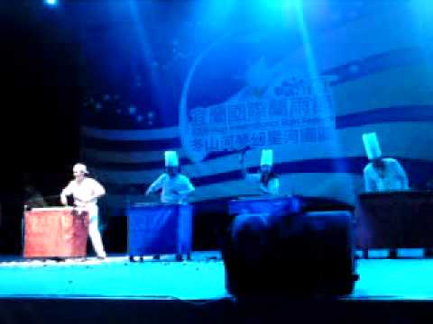 2009 宜蘭 韓國亂打切菜秀.MP4
