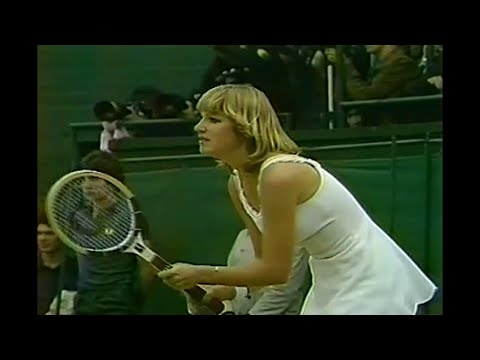 Chris Evert vs. Virginia Wade Wimbledon 1978 SF 💛