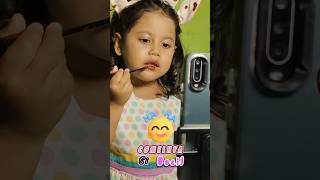 Comelnya Yang Lagi Make Up