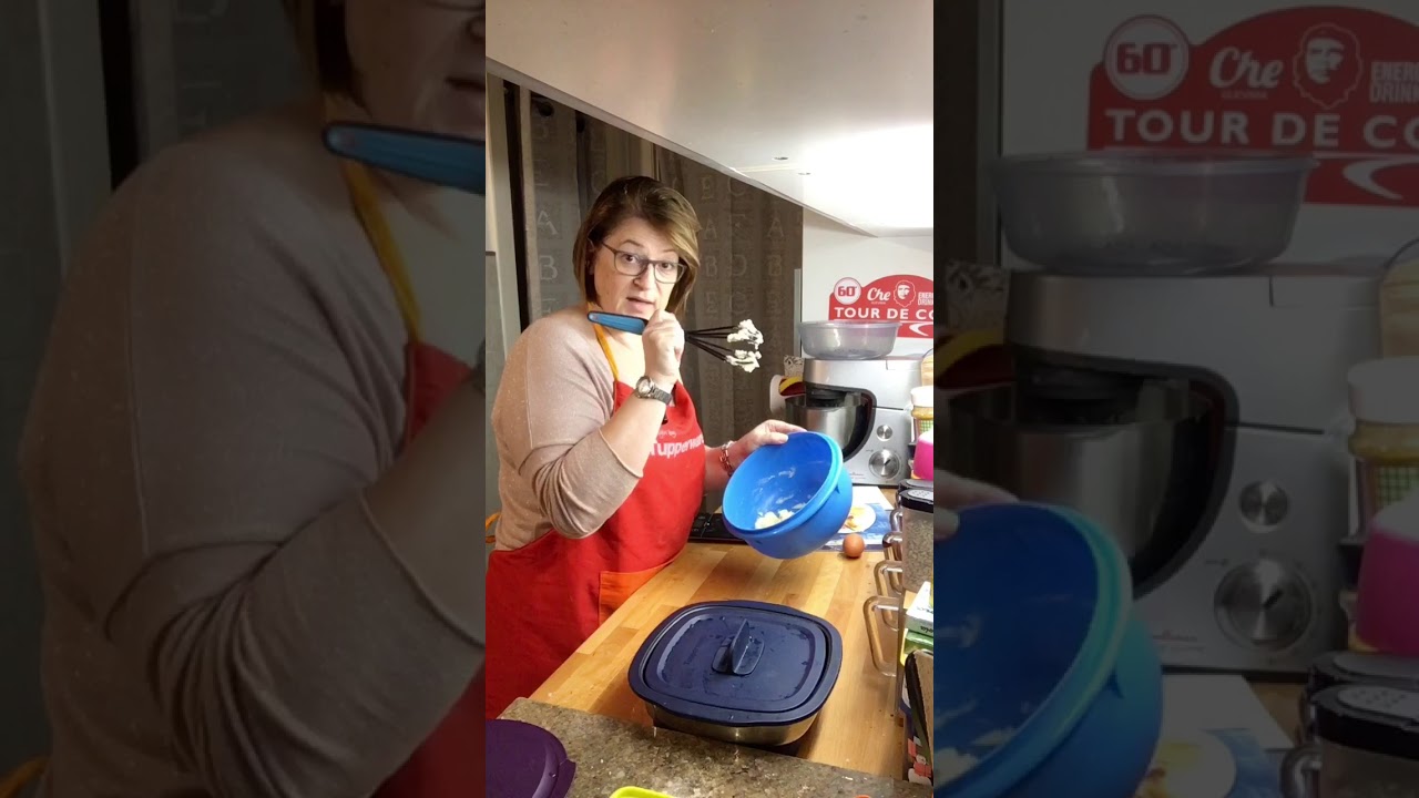 Quatre Quarts au Micro Pro Grill et cercle de cuisson by Tupperware