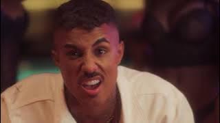 Mc Livinho - Ela é Espetacular ( Mulher Kamasutra 2 )