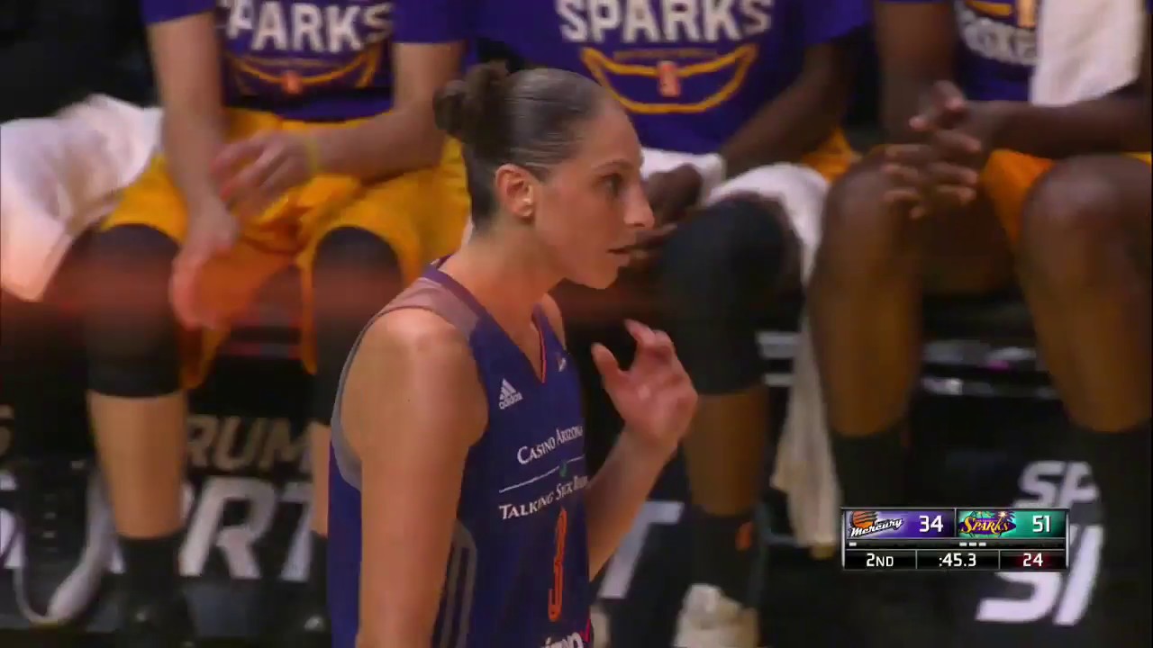 Diana Taurasi Breaks WNBA Scoring Record