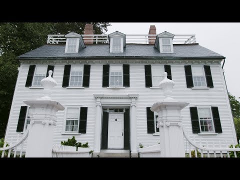 Go Inside Allisons House From Hocus Pocus | House Beautiful