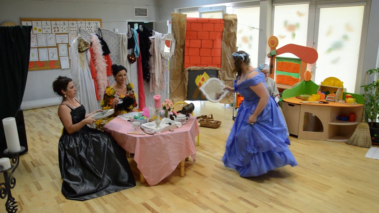 "Kopciuszek" w wykonaniu rodziców dzieci z Przedszkola im. Krasnala Hałabały, Buk 04.06.2018