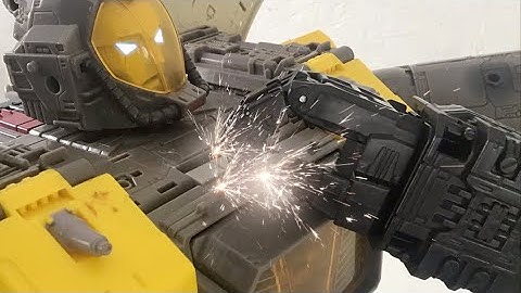 Epic Omega Supreme And Devstator Stopmotion