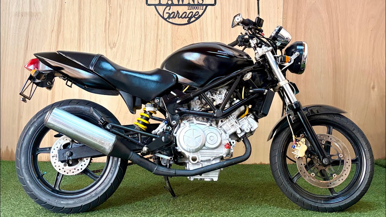 長野県松本市！中古車バイク【車両紹介】HONDA VTR250 MC33型 249cc キャブレター 水冷 4サイクル V型2気筒 ネイキッド