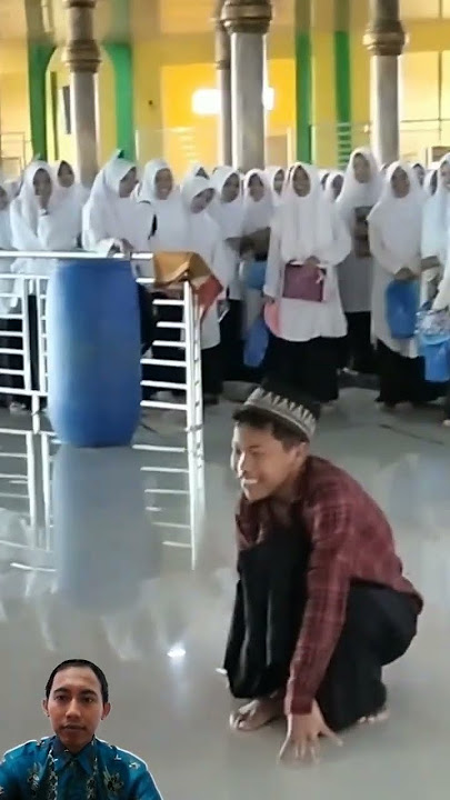 perasaan kalian ketika di kelilingi santriwati🙃#ketiduran#short