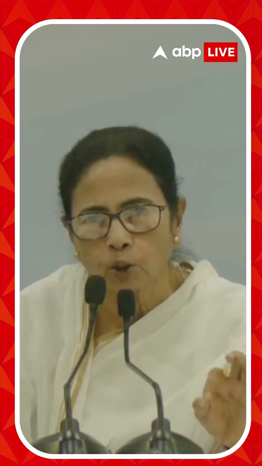 দিনহাটায় দিল্লি পুলিশের তল্লাশি, ক্ষুব্ধ মমতা