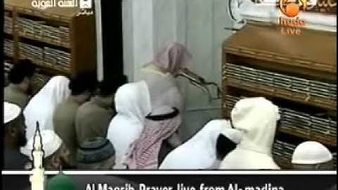 الشيخ عبدالمحسن القاسم صلاة المغرب 22\11\2010 تلاوة رائعة